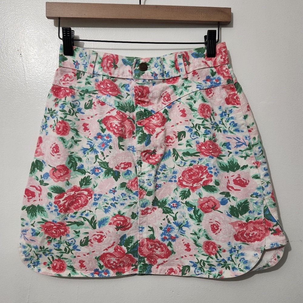 Vintage Chic High Waisted Floral Denim Mini Skirt Size 7 Pink Blue Green